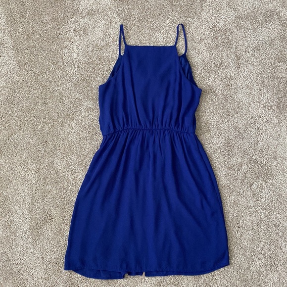 Francesca’s Bee Stitched Front Zip/Ruffle Mini Dress - Picture 6 of 9
